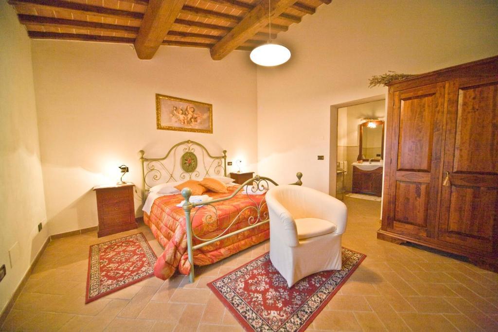 La Pievina Villa Montepulciano Room photo